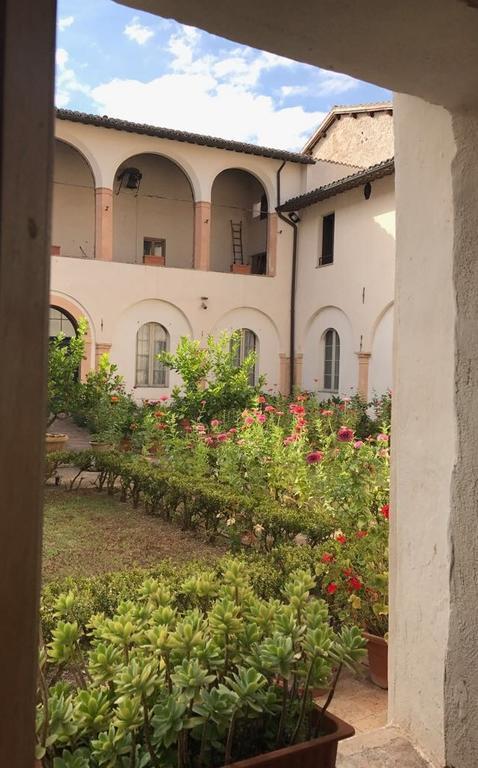 مبيت وإفطار سبوليتو Casa Religiosa Di Ospitalita San Ponziano المظهر الخارجي الصورة